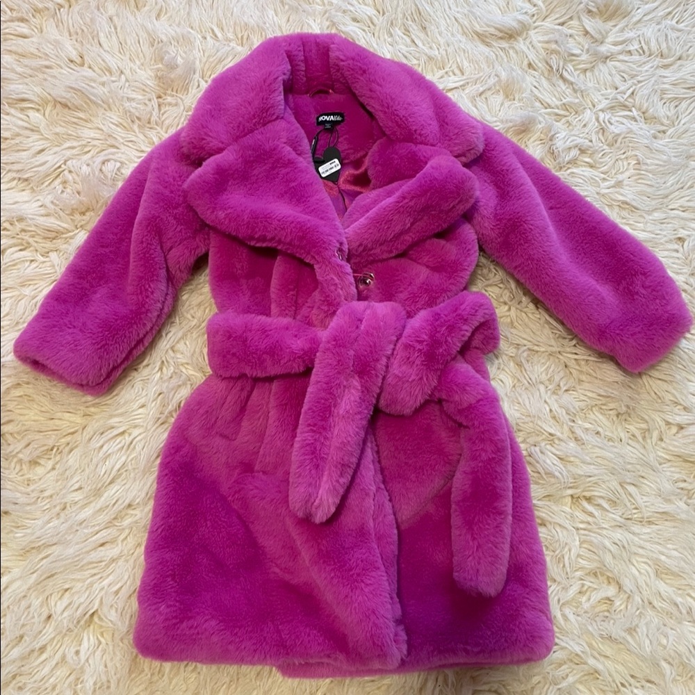 NWT fur coat size 3T